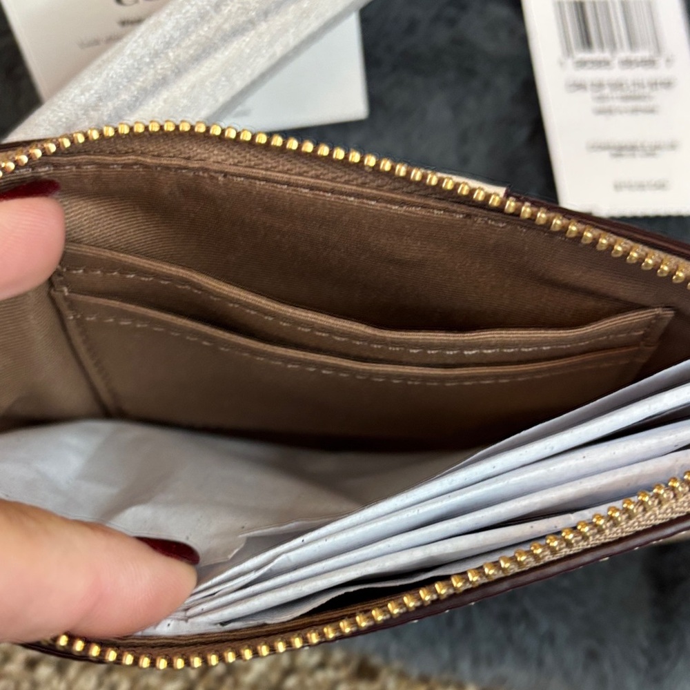 Coach Cream and Tan corner leather monogram Wristlet nwt! - Picture 5 of 5